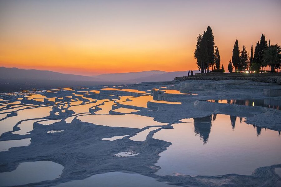 From Istanbul: 2-Day Ephesus & Pamukkale Tour by Bus - Pamukkale: white terraces and a careful visit