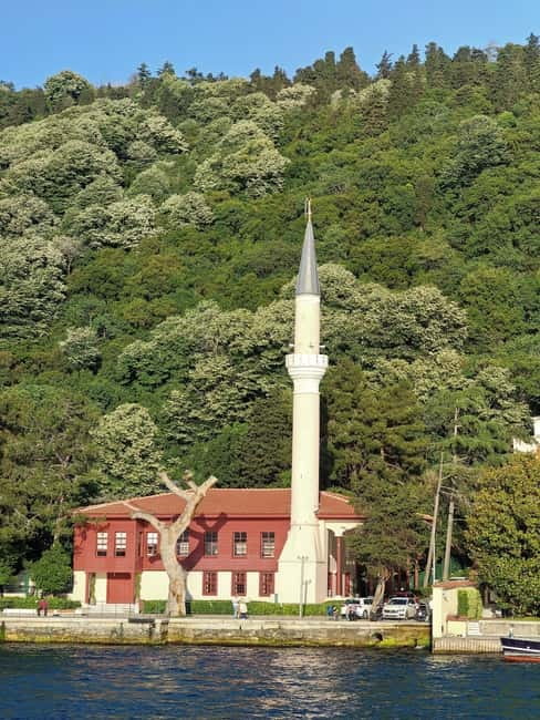 From Istanbul: Guided Europe and Asia Tour by Bus and Boat - Pierre Loti Hill and the cable car ride