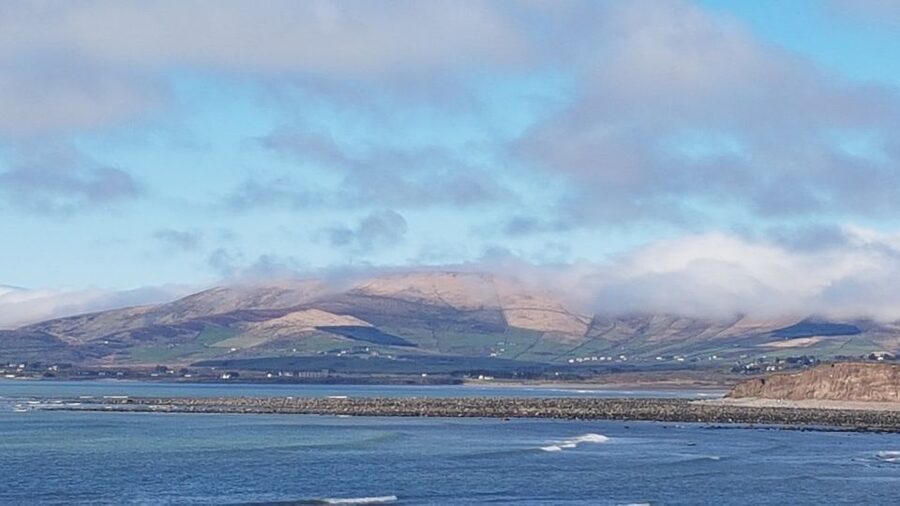 From Killarney: 'Ring of Kerry' Mountain Road 1-Day Bus Tour - Lunch with time to eat and look around