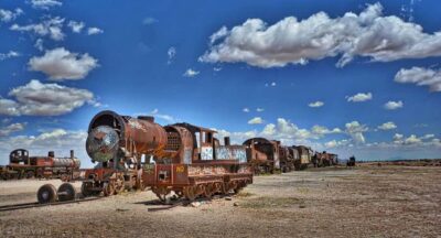 From La Paz: Uyuni Salt Flat Tour & Overnight Roundtrip Bus