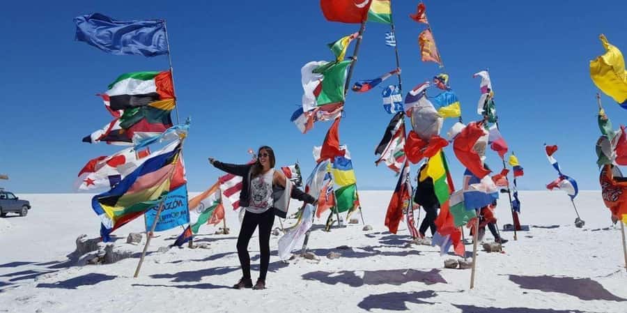 From La Paz: Uyuni Salt Flats Excursion + Round Trip Bus - Key points to know before booking
