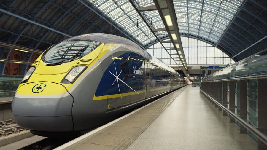 From London: Paris by Rail with Sightseeing Bus and Cruise - Arriving at Gare du Nord