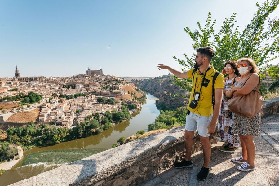 From Madrid: Guided Day Trip to Toledo by Bus - Why Toledo makes such a good day from Madrid