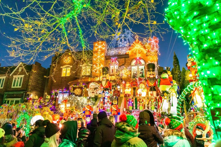 From Manhattan: 4-Hour Dyker Heights Holiday Lights Bus Tour - The ride from 566 10th Avenue
