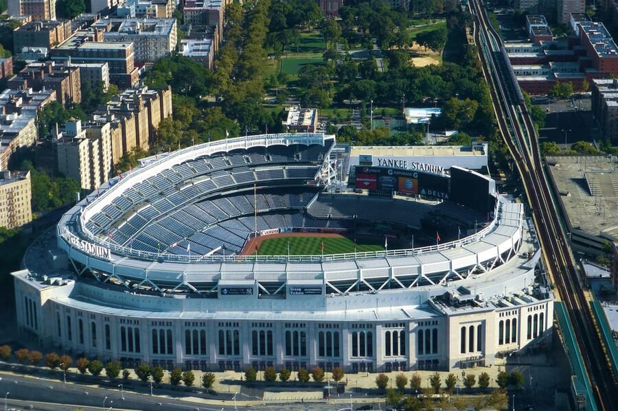 From Manhattan: 5-Hour Bronx, Queens, and Brooklyn Bus Tour - Why this route helps you understand New York