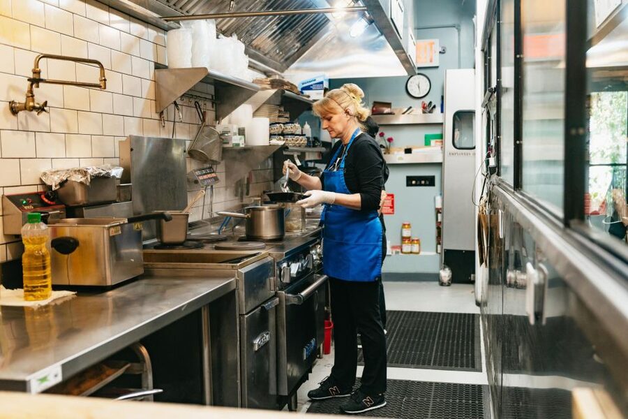 From Manhattan: Half-Day Brooklyn Food and Culture Bus Tour - Why this bus tour is a smart first look at Brooklyn