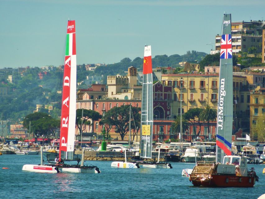 From Naples: Half-Day City Walking & Bus Tour Gulf of Naples - Why this four-hour route works in Naples