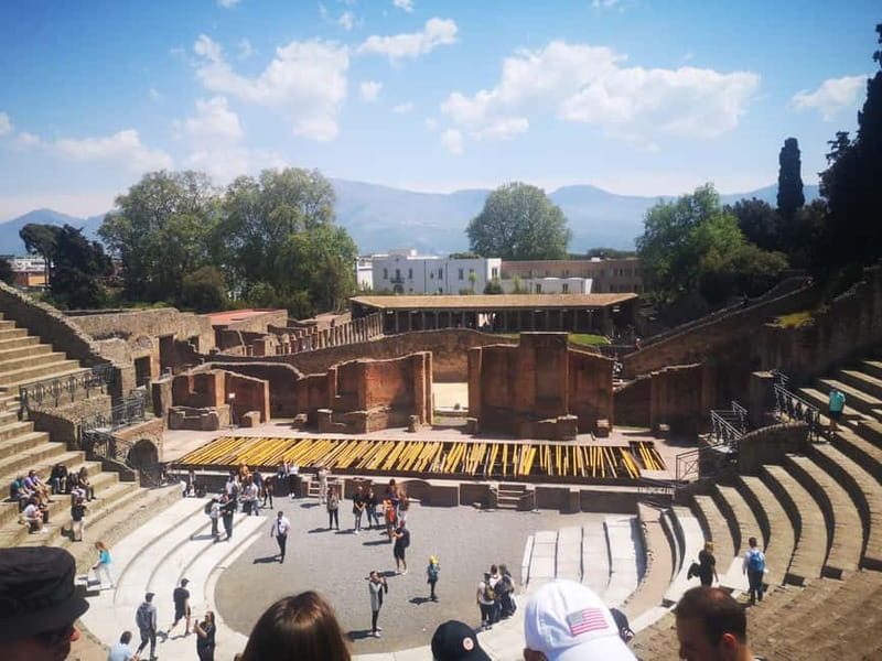 From Naples: Pompeii and Vesuvius by Bus - Why Pompeii and Vesuvius belong on the same day