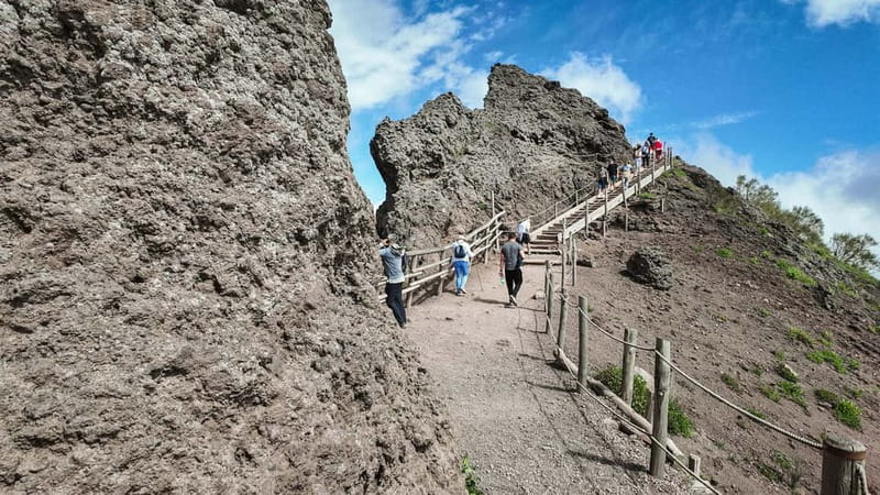 From Pompeii: Mount Vesuvius with bus, ticket and audioguide - The 45-minute ride up Mount Vesuvius