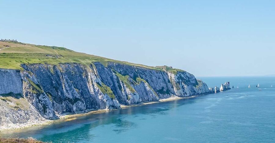 From Portsmouth: Isle of Wight Day Tour by Bus and Ferry - Key things to know before booking