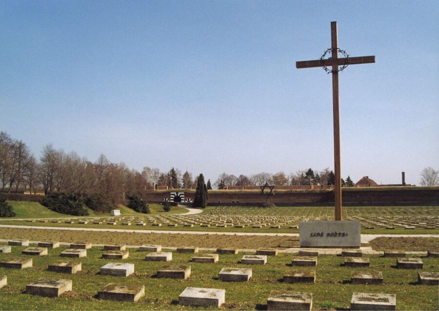 From Prague: All-inclusive Bus Tour to Terezin Memorial - The guides are a major part of the value