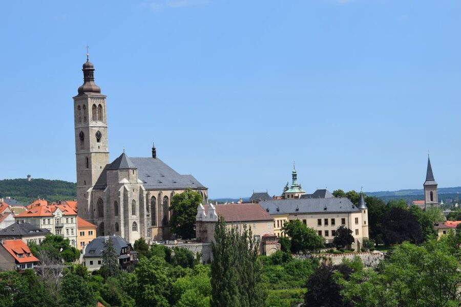 From Prague: Half-Day Coach Tour to Kutná Hora - St. Barbara’s Church and the town center