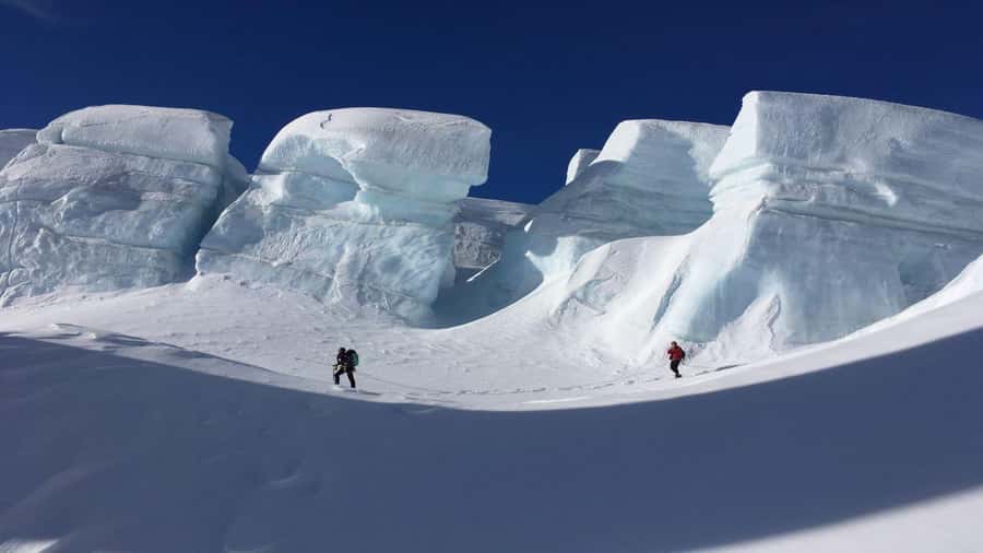 From Queenstown: Mount Cook Heli-Hike and Bus Tour Combo - What the three-hour Tasman Glacier heli hike involves