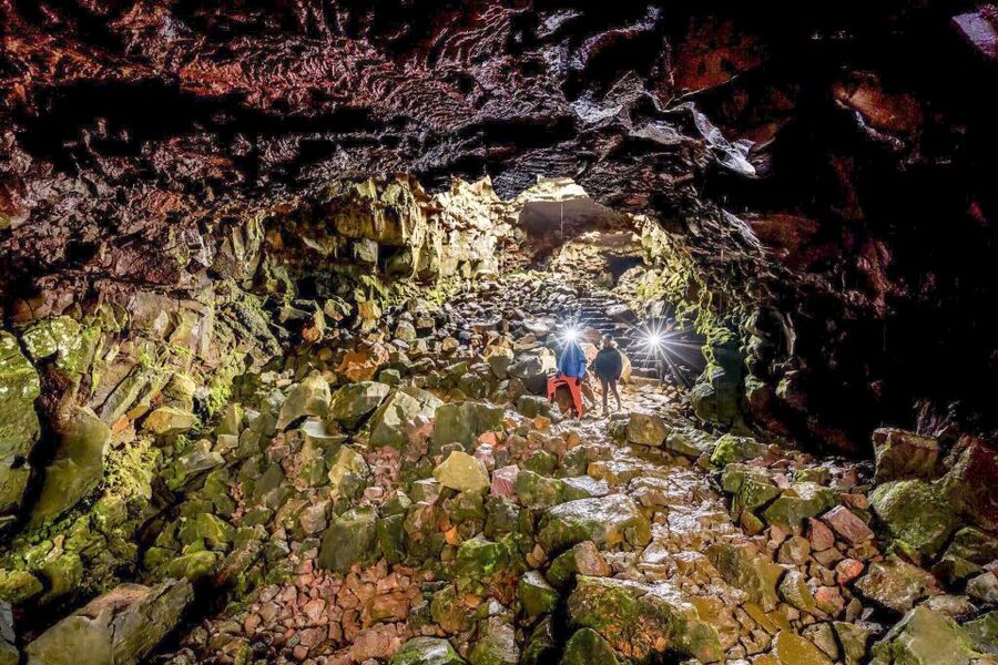 From Reykjavik: Raufarhólshellir Lava Tunnel by Bus - What happens when you arrive