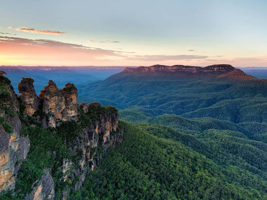From Sydney: Blue Mountains Day Tour & Hop-on, Hop-off Tour - Starting at Central Station before the city wakes up