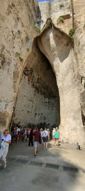 From Taormina: Syracuse and Noto Guided Day Trip by Bus - Noto and the Baroque hour