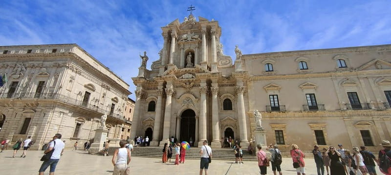 From Taormina: Syracuse and Noto Guided Day Trip by Bus - The Cathedral and Piazza Duomo