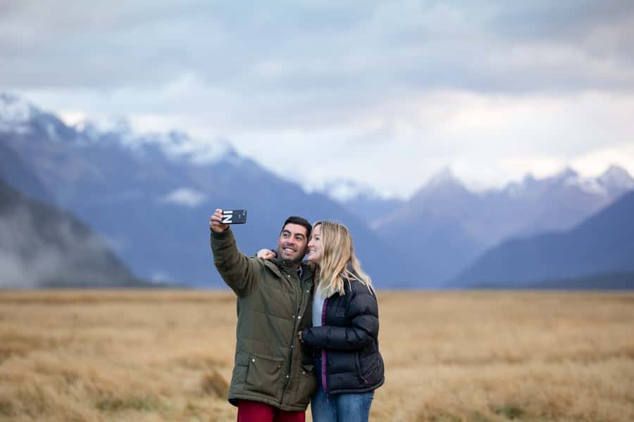 From Te Anau: Milford Sound Cruise & Glass-Roof Coach Tour - Why the Te Anau to Milford road matters