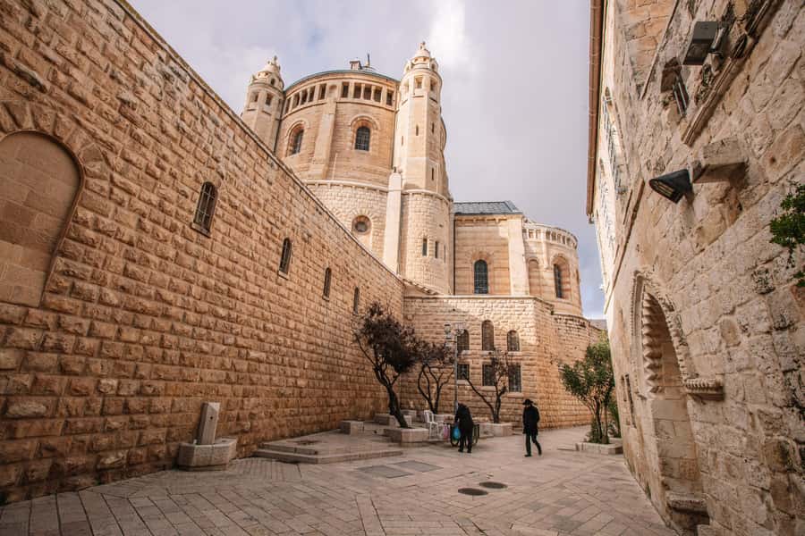 From Tel Aviv: Jerusalem Old & New City Bus Tour - Yad Vashem and the modern history of Jerusalem