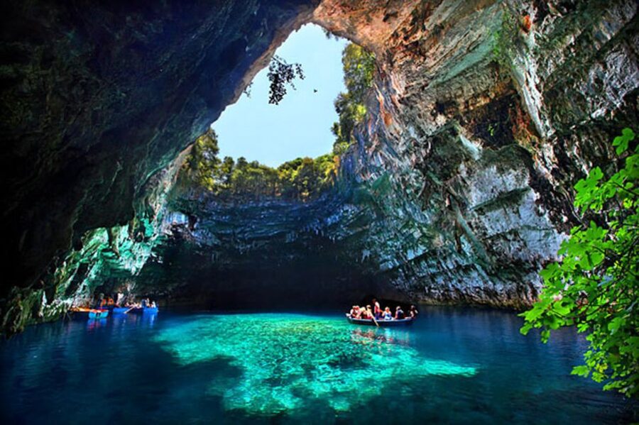 From Zakynthos: Kefalonia Island Full Day Tour by Bus & Boat - Drogarati Cave and the 118-step workout