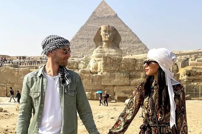Full-Day Tour in Cairo by Bus - The Great Sphinx and its old riddle