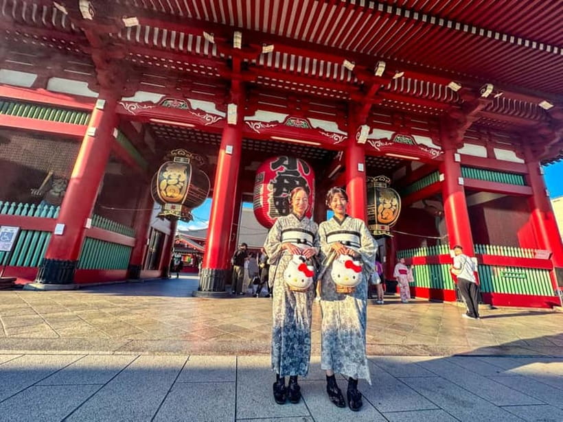Full Tokyo: Meiji Shrine, Imperial Palace, Asakusa & Skytree - Meiji Shrine, Tokyo’s quietest major stop
