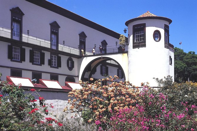 Funchal Hop-On Hop-Off Tour 3 in 1 - Comfort, staff, and the audio guide