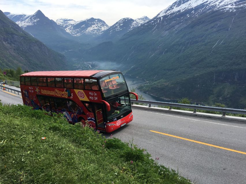 Geiranger: City Sightseeing Hop-On Hop-Off Bus Tour - Flydalsjuvet Viewpoint and the big payoff