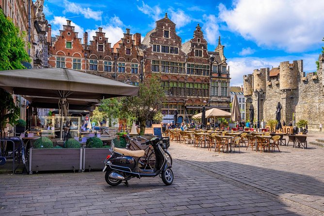 Ghent and Atomium Tour from Brussels - The Atomium stop is brief but useful