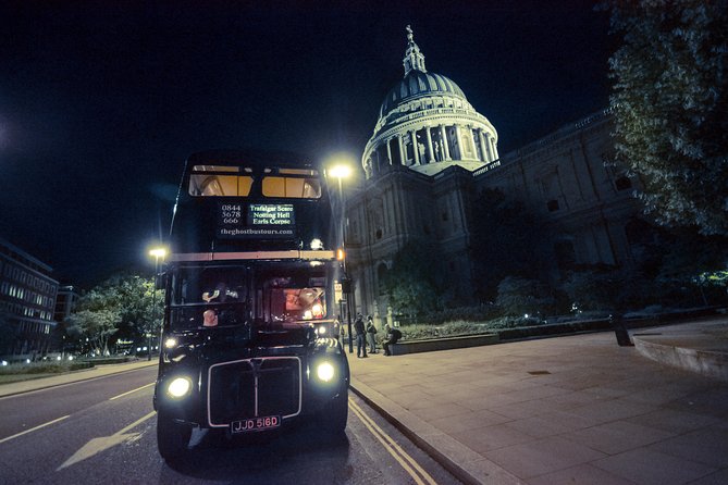 Ghost Bus Tour of London - St. Paul’s Cathedral and Fleet Street’s grim tales