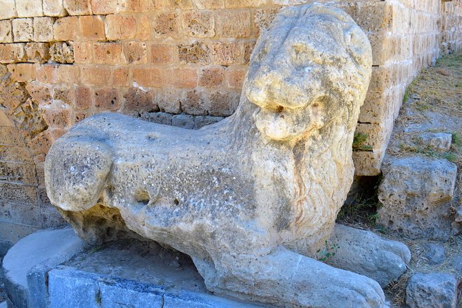 Ghost-Town Famagusta Mini Bus Tour from Protaras and Ayia Napa - Famagusta’s walled city and medieval center