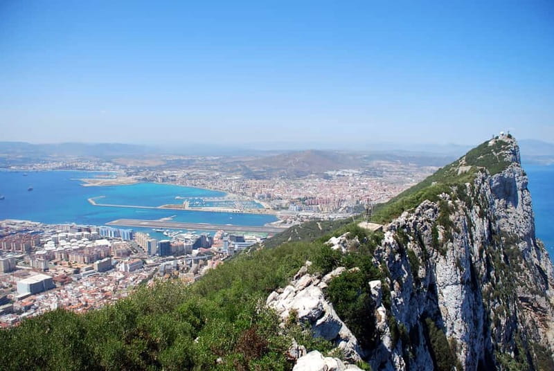 Gibraltar: Guided Tour by Bus Including Tickets - Queens Balcony and the quick photo stops