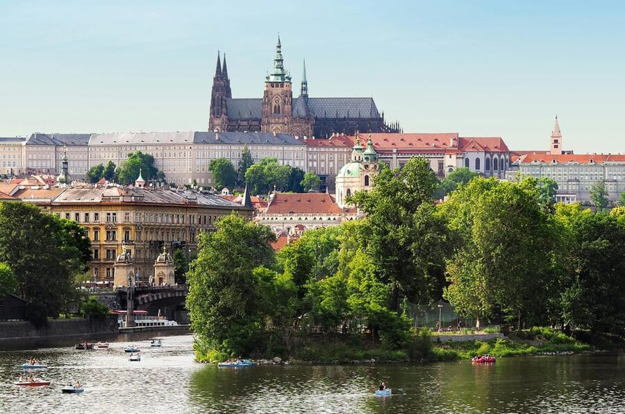 Go City Prague Pass - Top Attractions and Hop-On Hop-Off Bus - Key points to know before you buy