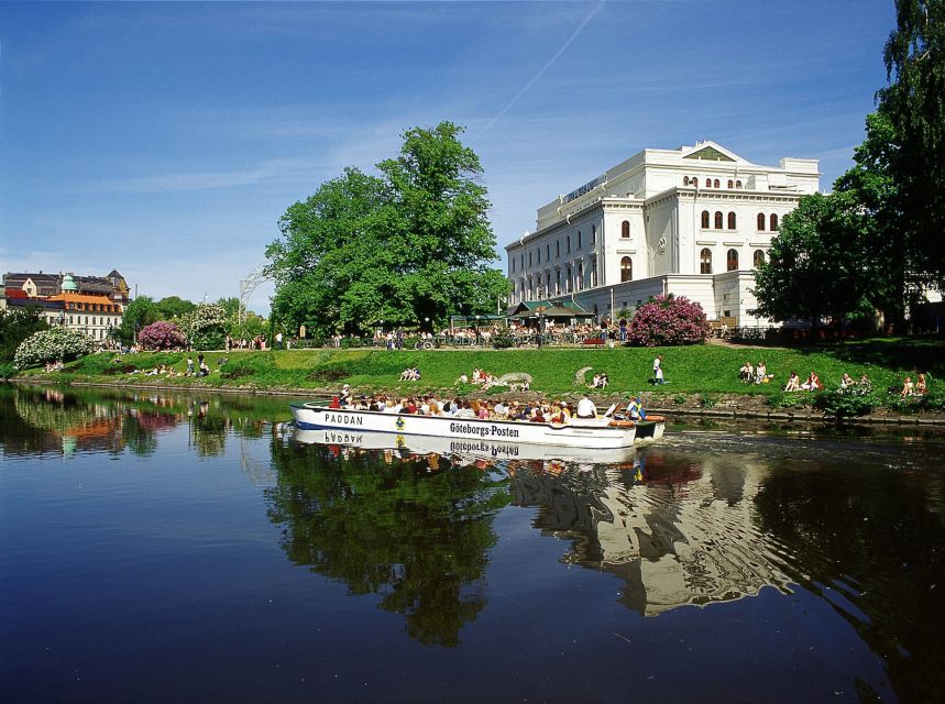 Gothenburg: 24 Hour Hop On–Hop Off Bus and Boat Tour - Liseberg and the southern city route