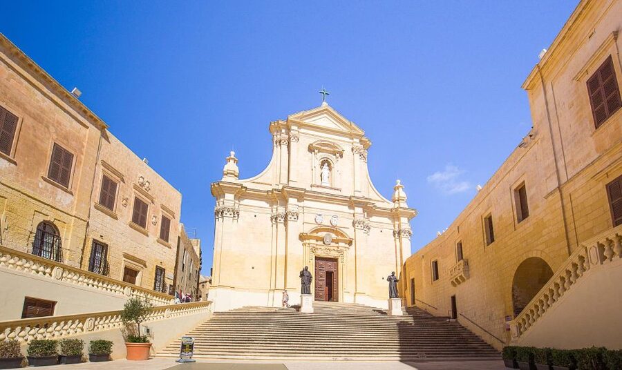 Gozo Day Pass Ferry and Hop-on Hop-off buses with audio Tour - Why Victoria Needs Careful Planning