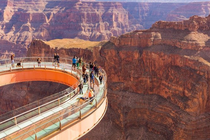 Grand Canyon West Rim Bus Tour - Leaving Las Vegas for the Mojave Desert