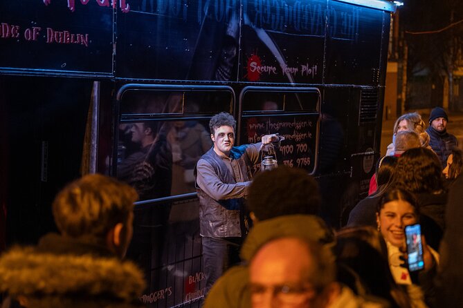 Gravedigger 2-Hour Ghost Bus Tour From Dublin - The return route and the Black Church