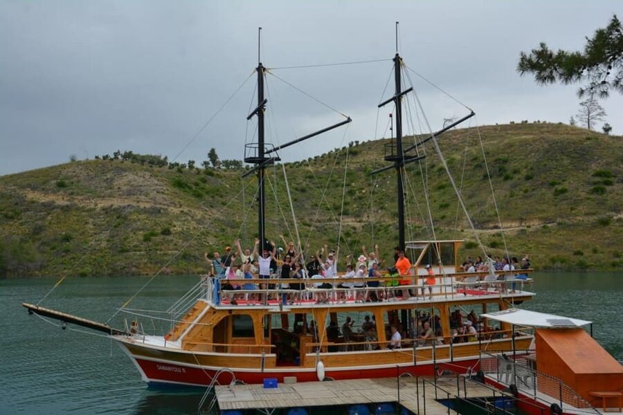 Green Canyon by Cabrio Bus w/ Boat Tour & Lunch from Alanya - Practical packing advice for a wet day