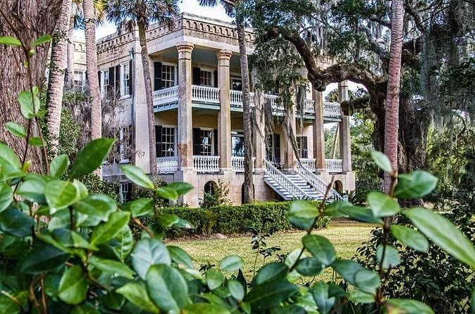Guided Historical Bus and Boat Cruise Tour in Beaufort - Should you book the bus and boat combination?