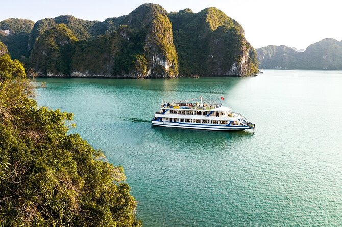 Ha Long Bay Day Cruise, Cave, Kayaking, Swimming, Bus & Lunch - The sunset party on board