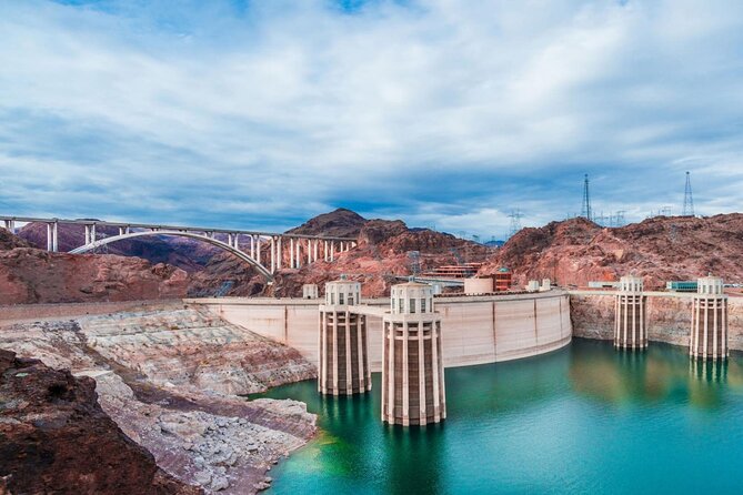 Half-Day Hoover Dam Bus Tour from Las Vegas - Hoover Dam rewards people who want more than a quick overlook