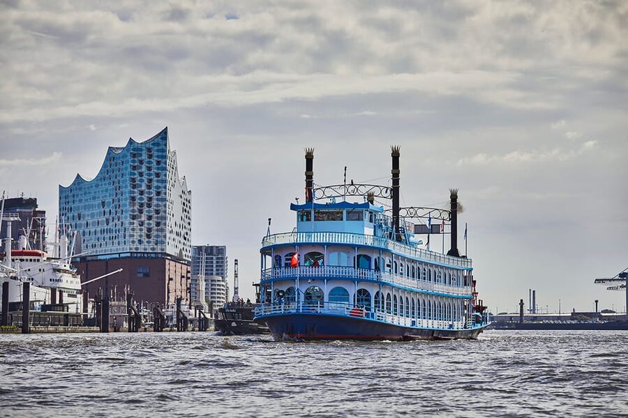 Hamburg: Harbor Cruise and Bus City Hop-On Hop-Off Tour - Elbphilharmonie, St. Michael’s Church, and city context