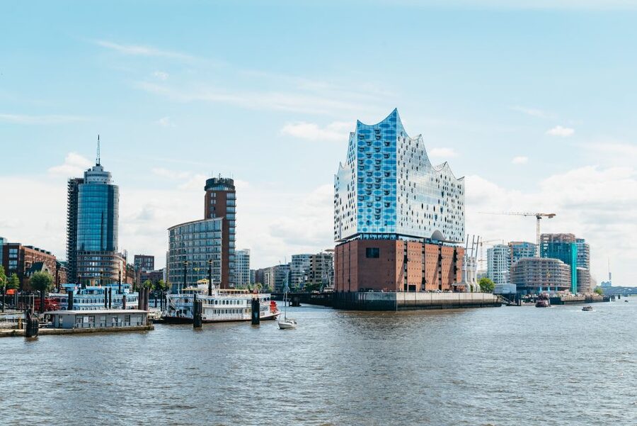 Hamburg: Hop-On Hop-Off Bus with Harbor Cruise - Who gets the best value from this ticket