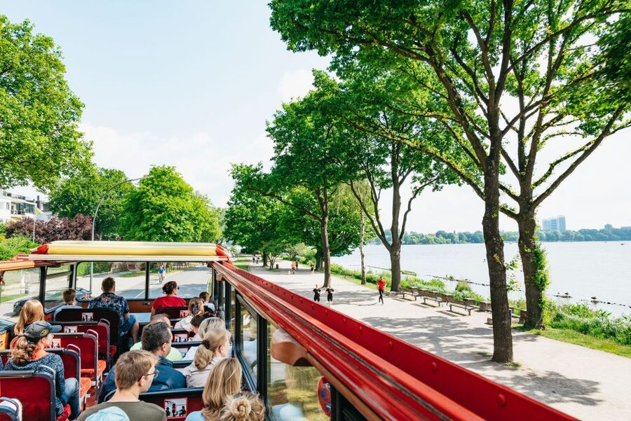 Hamburg: Line A Sightseeing Hop-On Hop-Off Bus Tour - The audio guide and live driver commentary