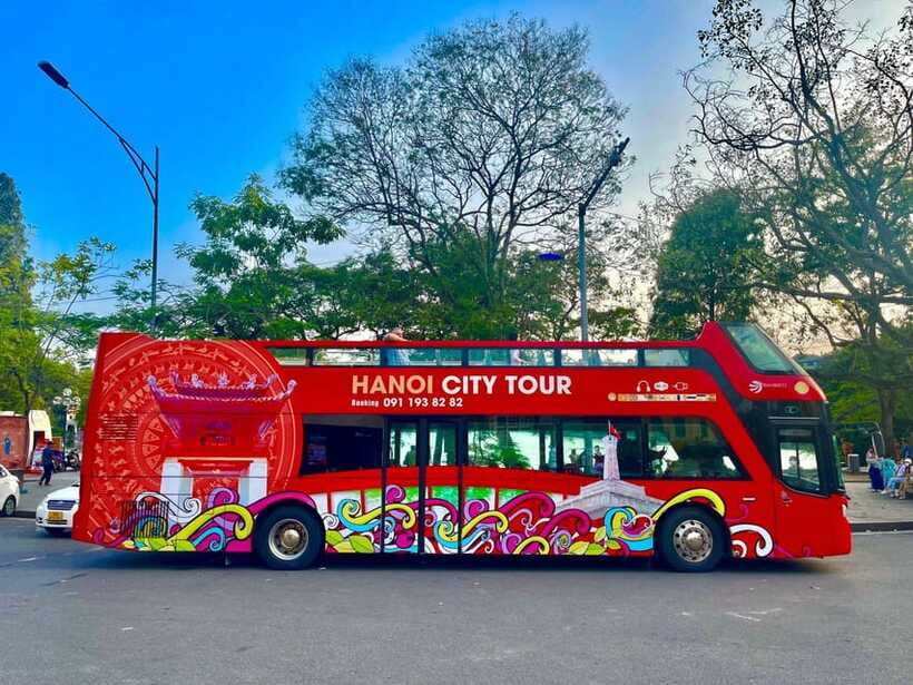 Hanoi: Centuries of Highlights in 1 Hour by Open-Top Bus - The Imperial Citadel and Tran Quoc Pagoda