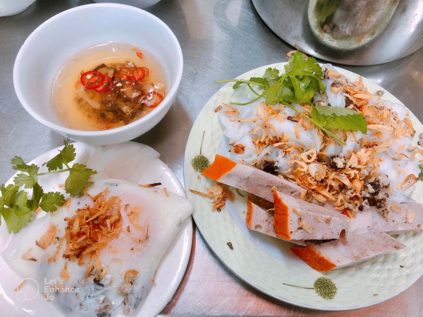 Hanoi City Tour: Bat Trang, Train Street, Lunch & Luxury Bus - Who Will Get the Most From It