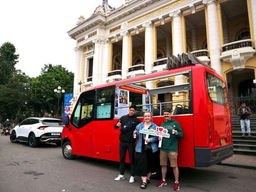 Hanoi Exclusive Craft Beer Bus: Cultural Sightseeing Tour - Hanoi Opera House and the city’s grander side