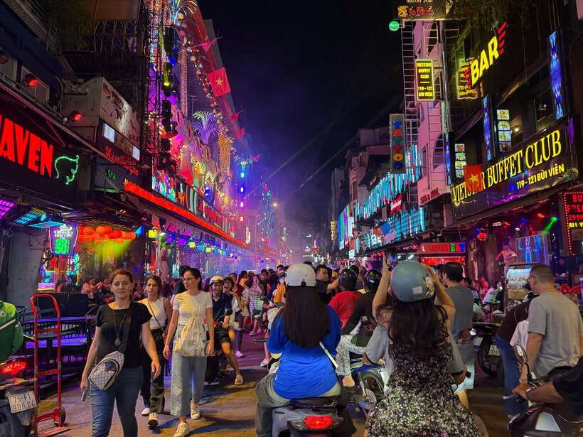Hanoi Water Puppet Show Tour With Hop On Hop Off Bus - Choosing Normal, VIP, or Premium Seating