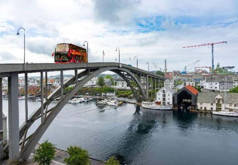 Haugesund: City Sightseeing Hop-On Hop-Off Bus Tour - Stop 2: Tourist Information and the city center