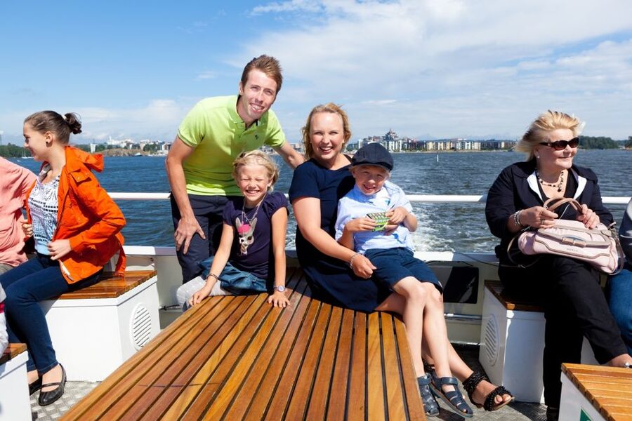 Helsinki: 48-Hour Bus & Boat Combo Tour - What the 1.5-hour cruise does well
